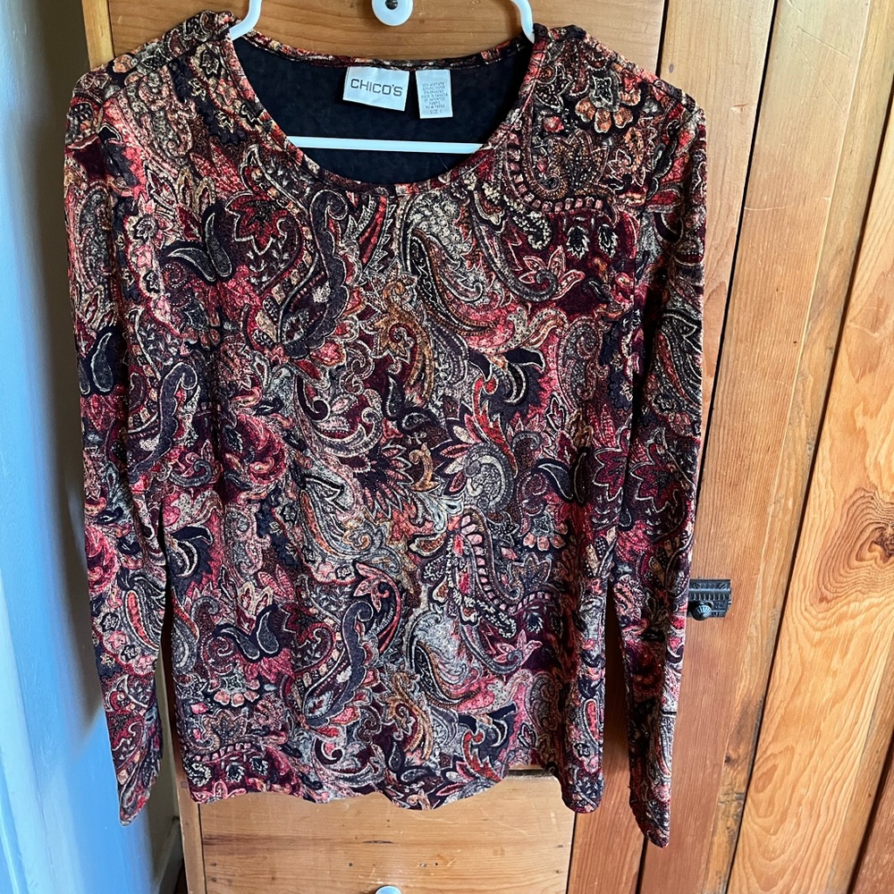 Vintage paisley long sleeve